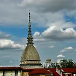 Le Finestre Sulla Mole