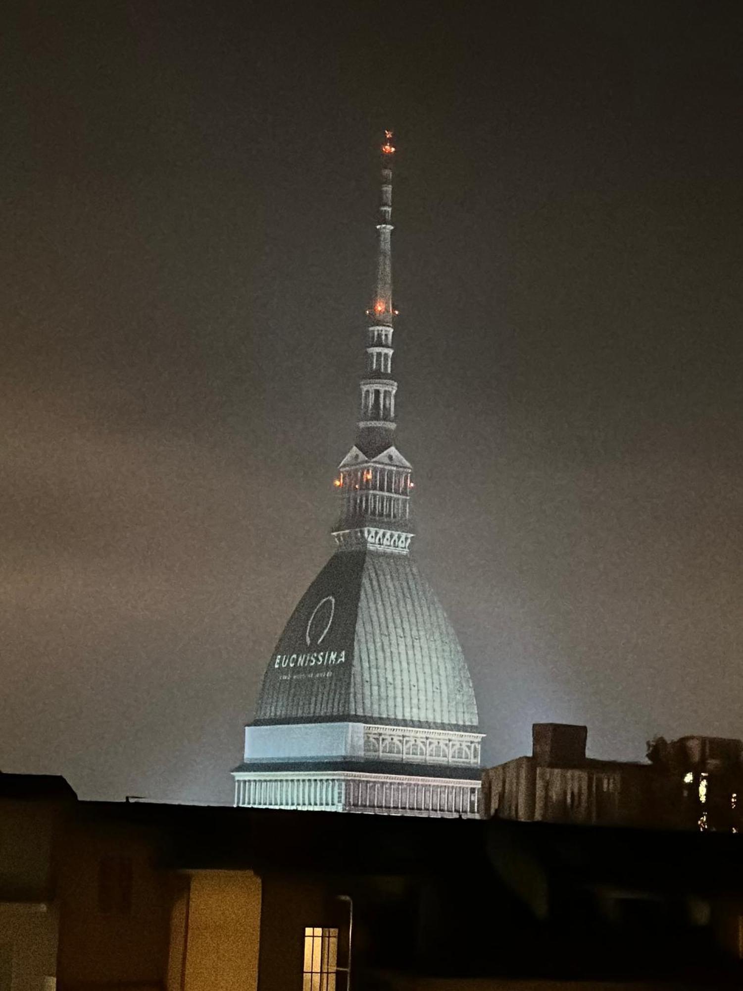 Le Finestre Sulla Mole * Turin