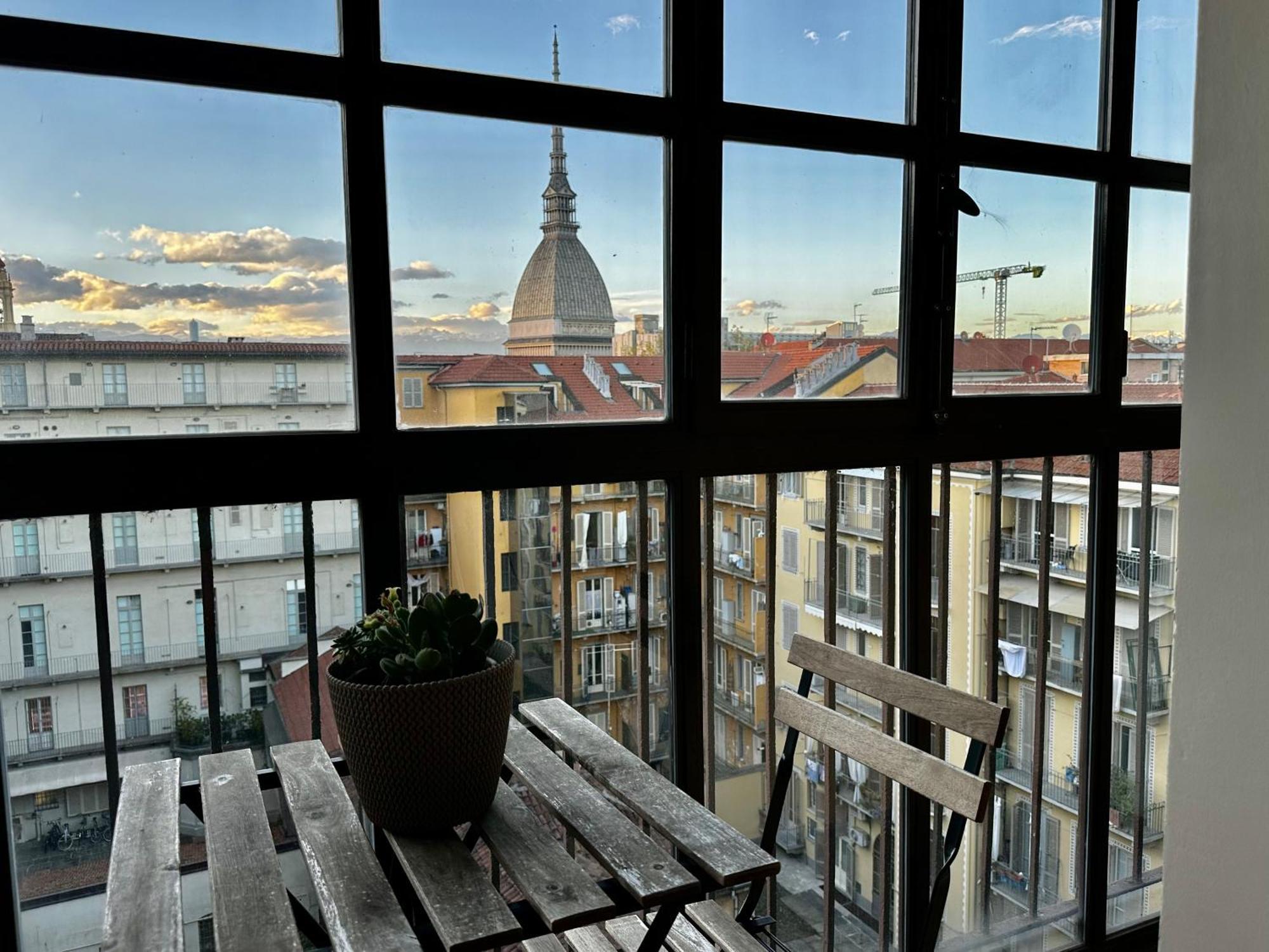 Apartment Le Finestre Sulla Mole