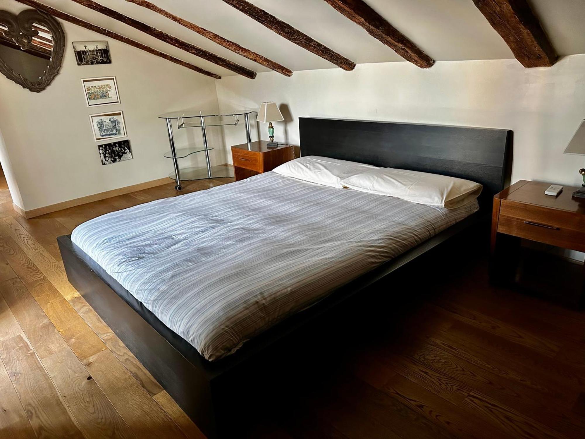 Le Finestre Sulla Mole Apartment *